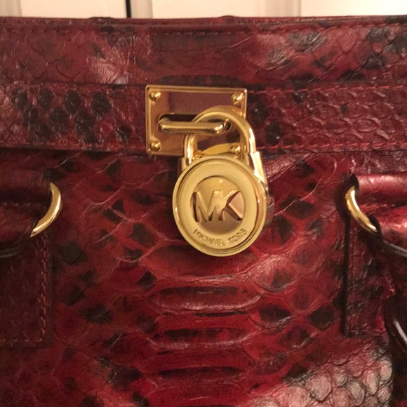 Micheal Kors bag - Picture 2 of 7